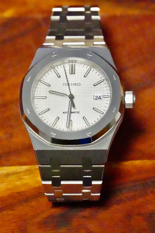 Seiko Mod – Royal Oak Style with White Textured Dial